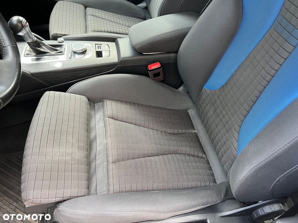 Audi A3 Limousine 1.5 TFSI Sport S tronic - 24
