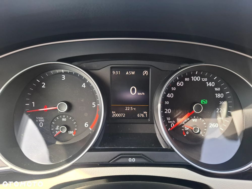 Volkswagen Passat 2.0 TDI SCR DSG Highline - 21