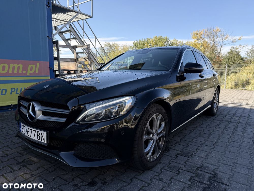 Mercedes-Benz C-Class 2016 photo 2