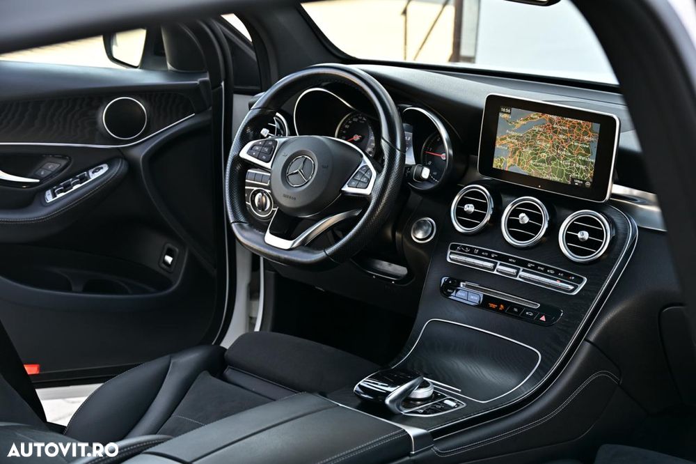 Mercedes-Benz GLC 250 d 4MATIC 9G-TRONIC AMG Line - 36