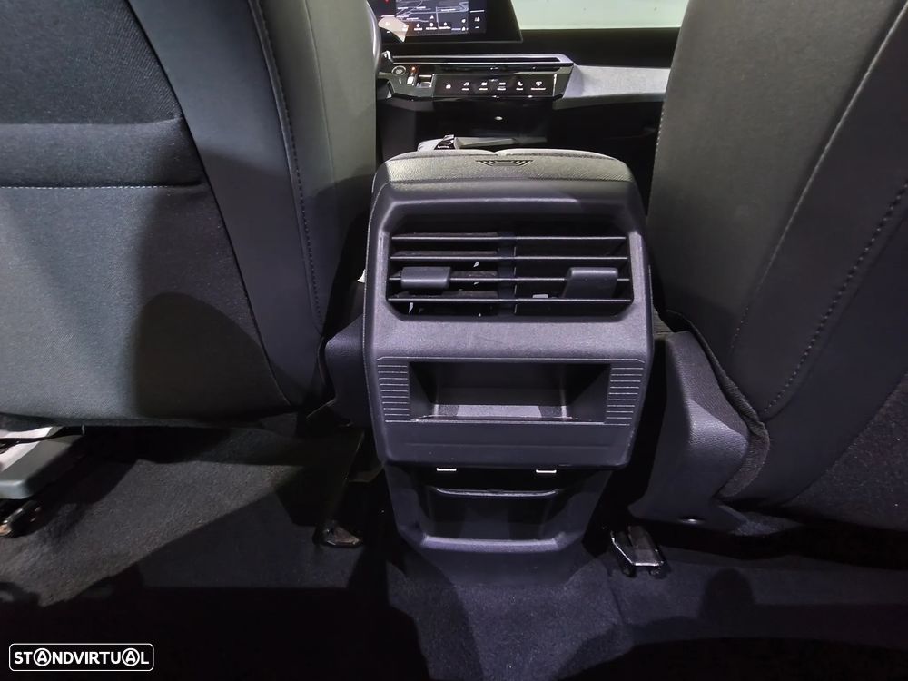 Peugeot 3008 1.2 Hybrid Allure e-DCS6 - 8