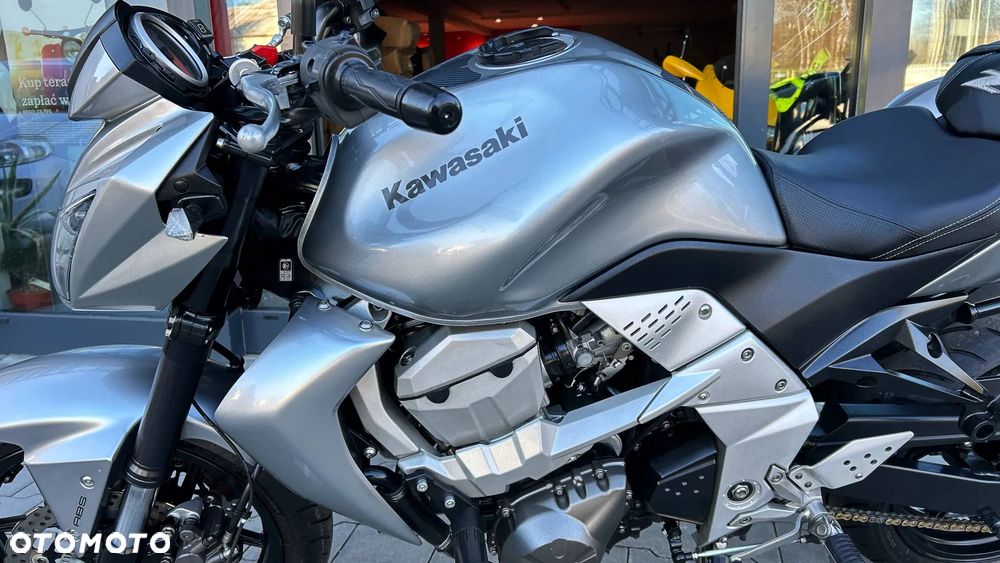 Kawasaki Z - 17