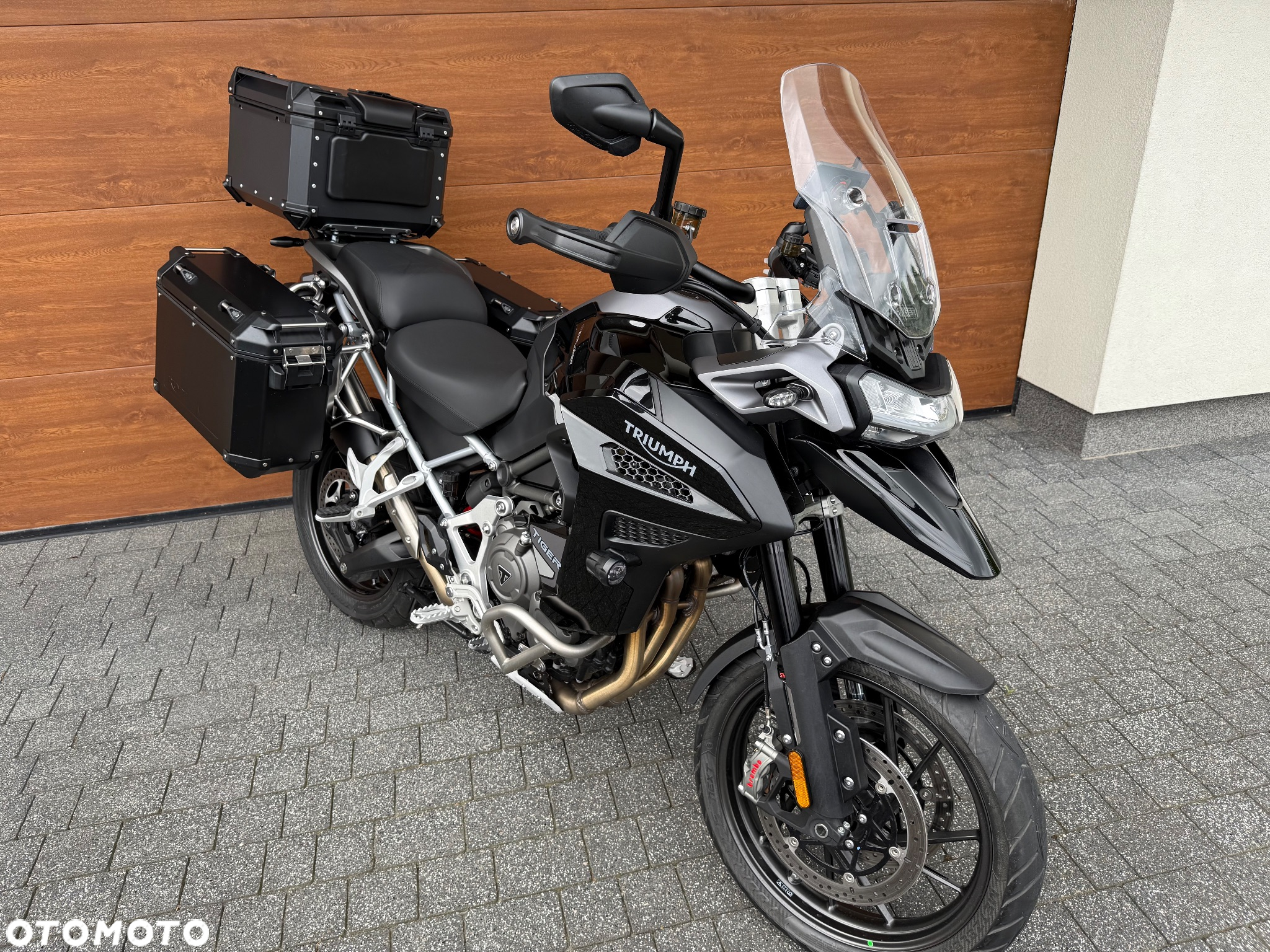 Triumph Tiger - 4