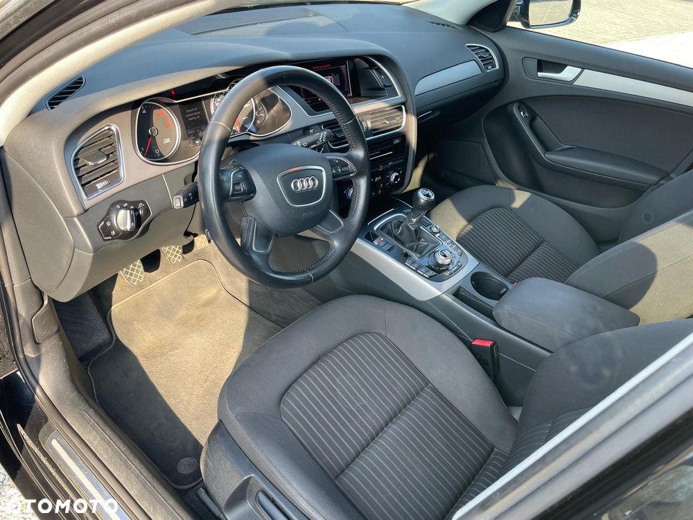 Audi A4 Avant 2.0 TDI - 16