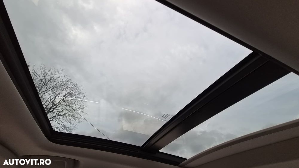 Volvo XC 60 D5 AWD Aut. Momentum - 8