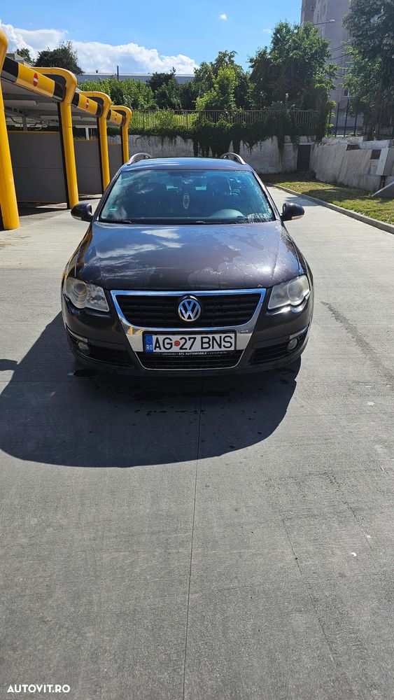 Volkswagen Passat 2.0 TDI DSG Comfortline - 2