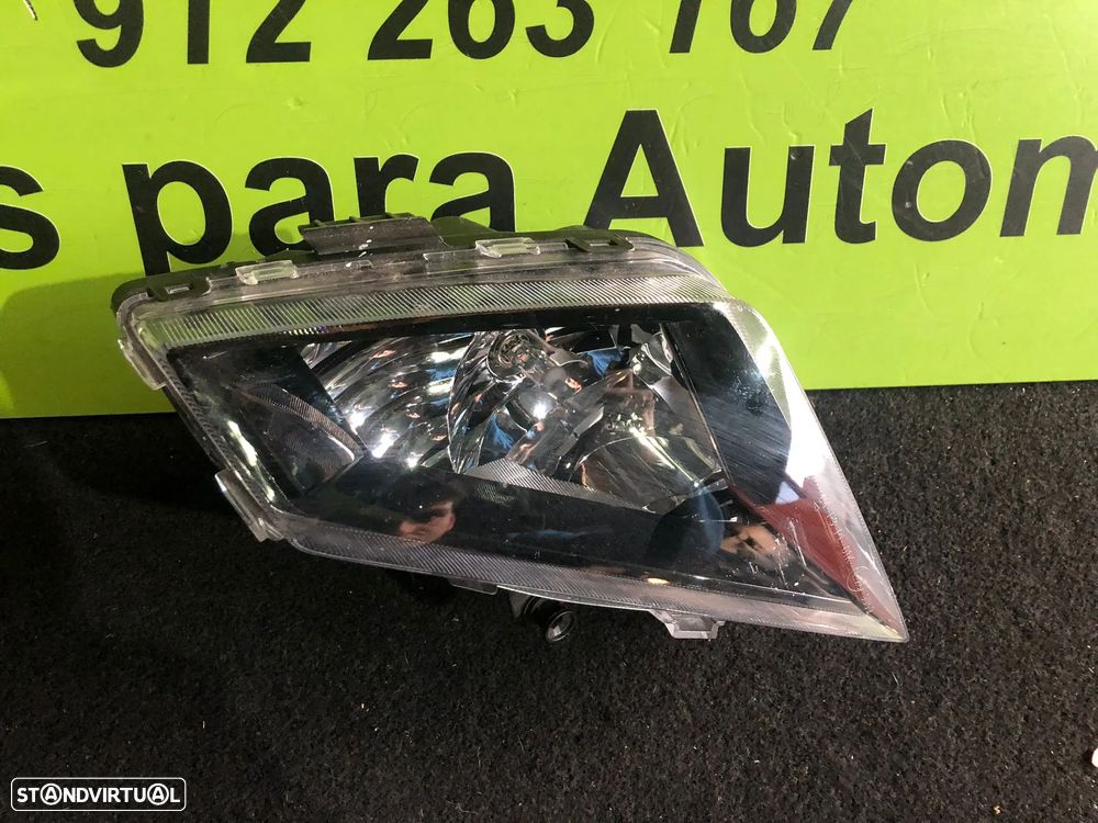 SEAT IBIZA 6F FAROL NEVOEIRO DIREITO - FN038 - 1