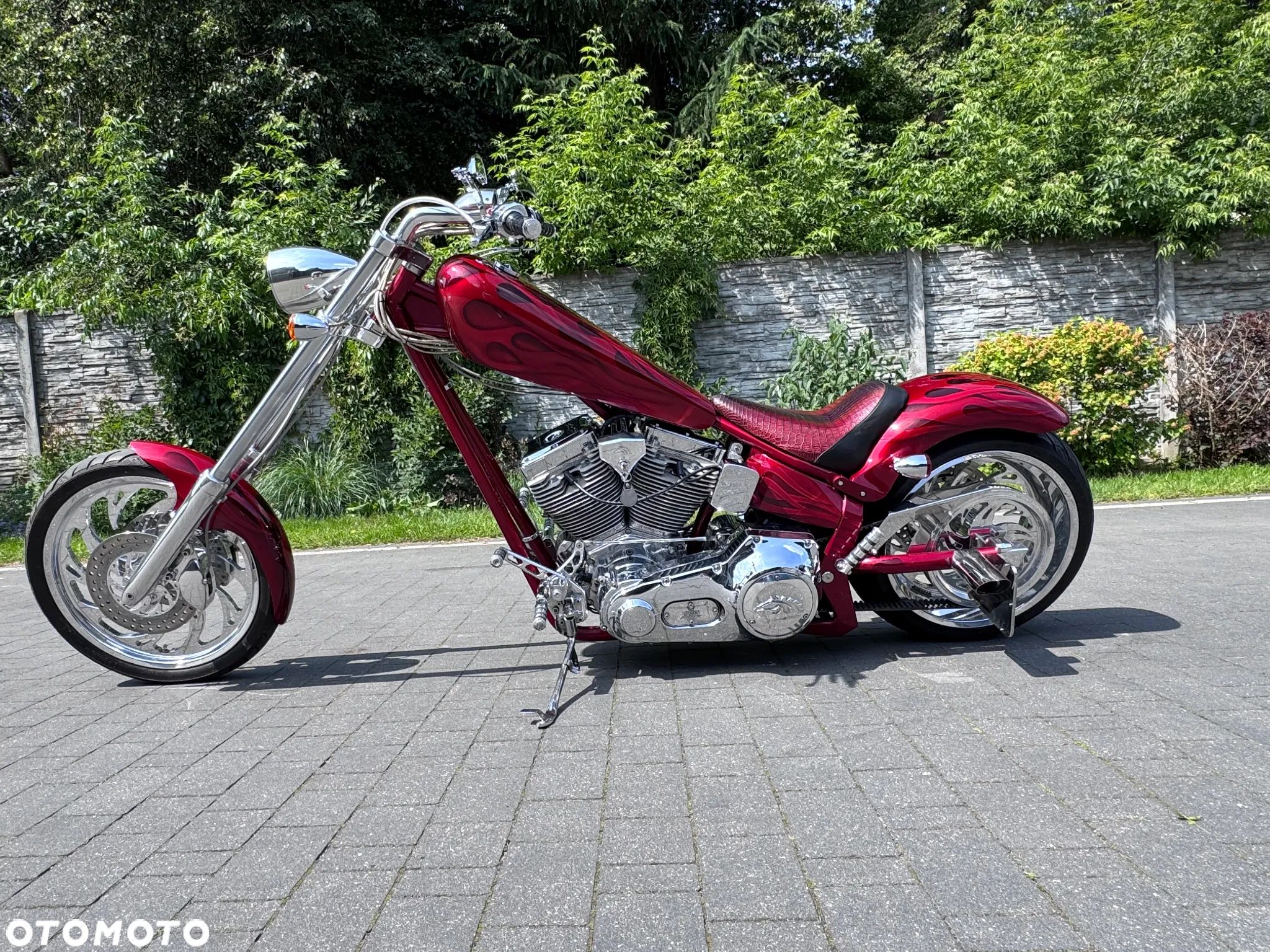 Harley-Davidson Softail Custom - 1