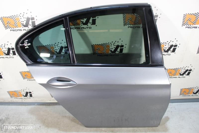 Porta Trás Direita Bmw 5 (F10)  41009628756 / Passageiro Pendura Serie - 4