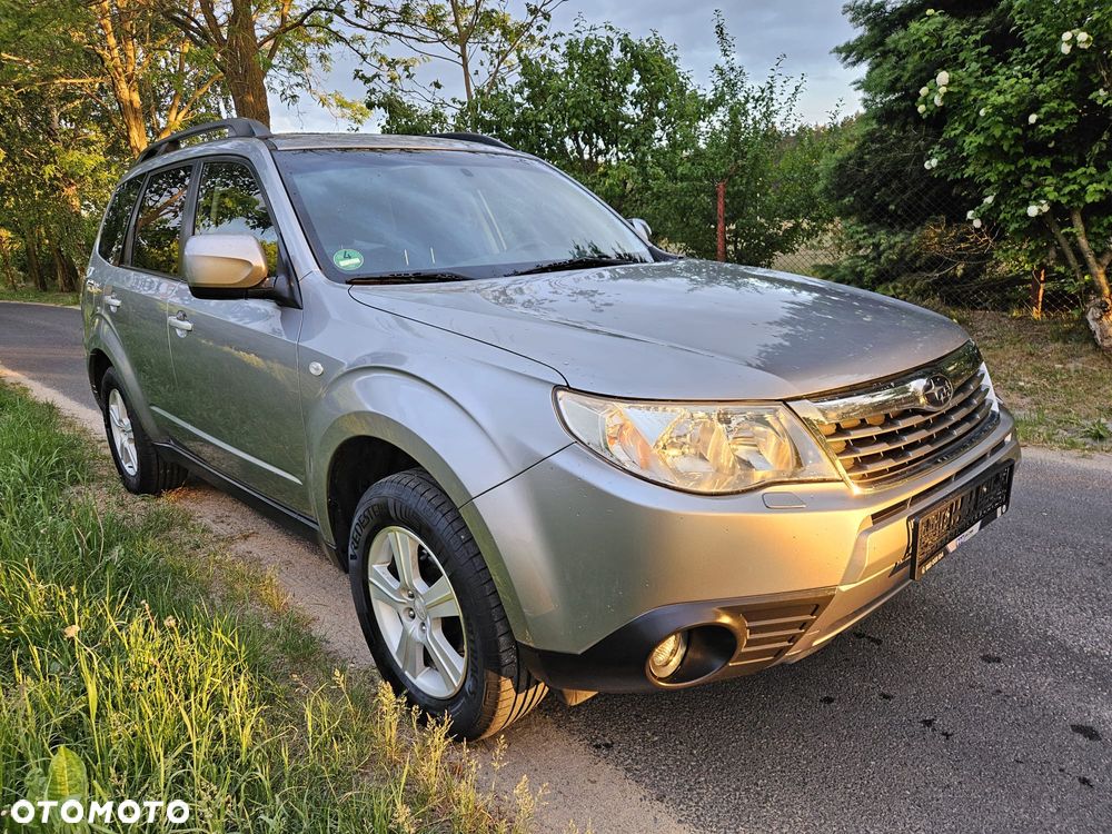 Subaru Forester 2.0 XA TRE - 12