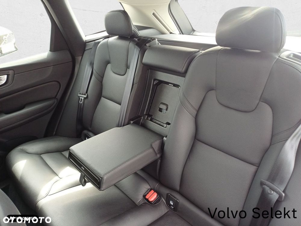 Volvo XC 60 - 18