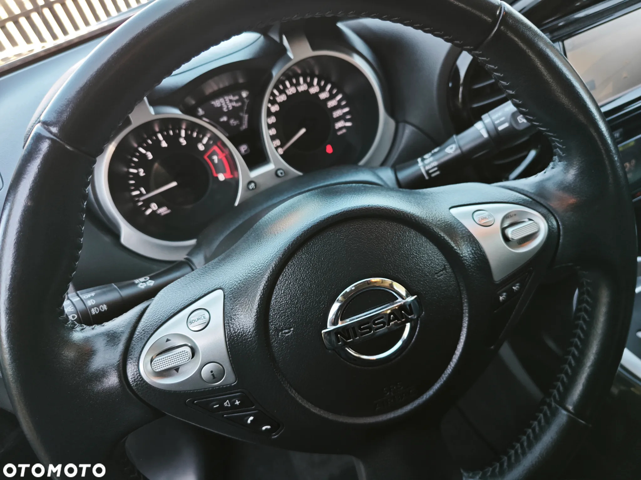 Nissan Juke 1.6 Tekna Xtronic - 17