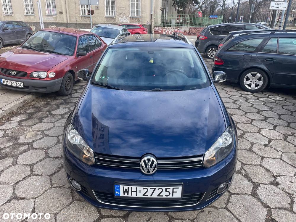 Volkswagen Golf - 1