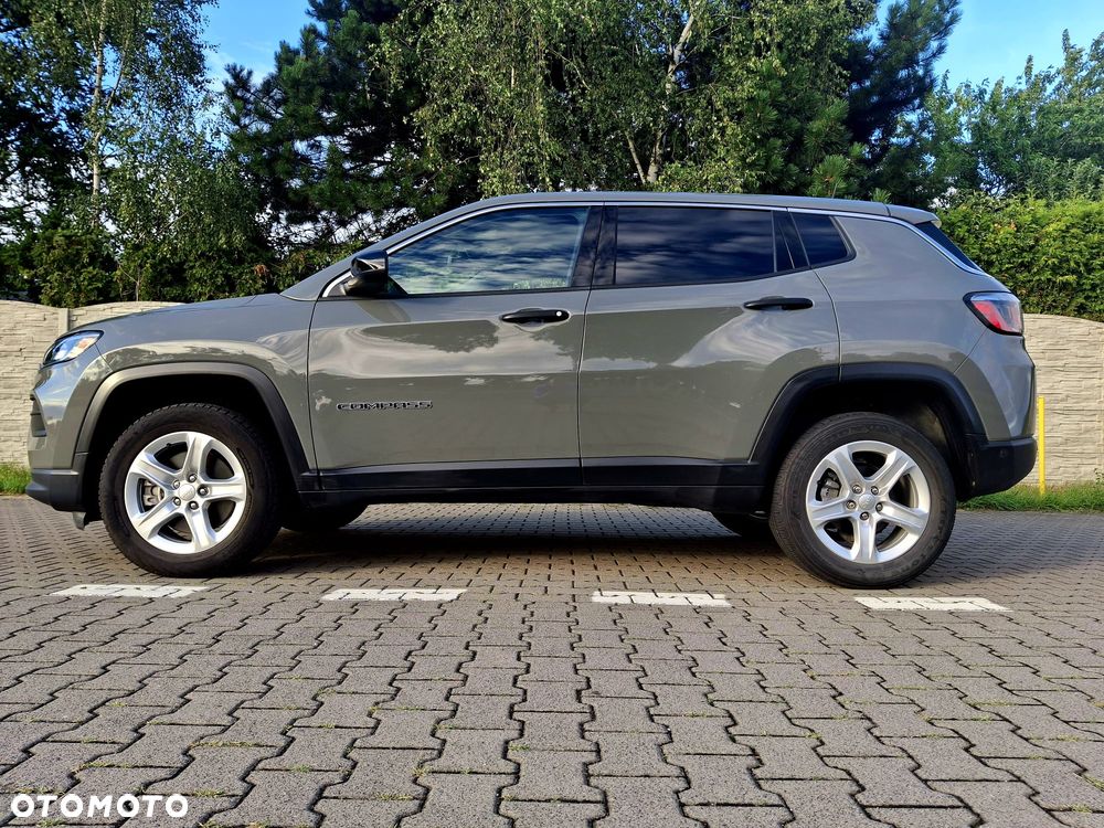 Jeep Compass - 2