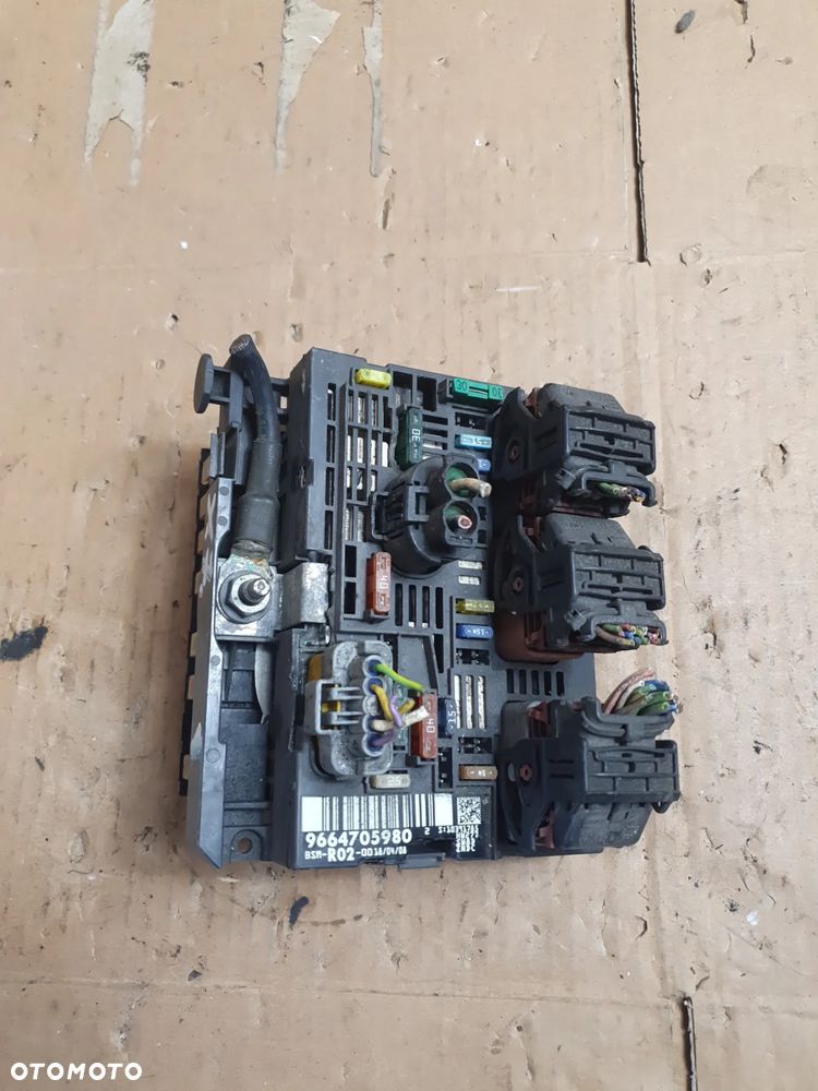 CITROEN C5 III MODUŁ BSM R02 9664705980 - 2