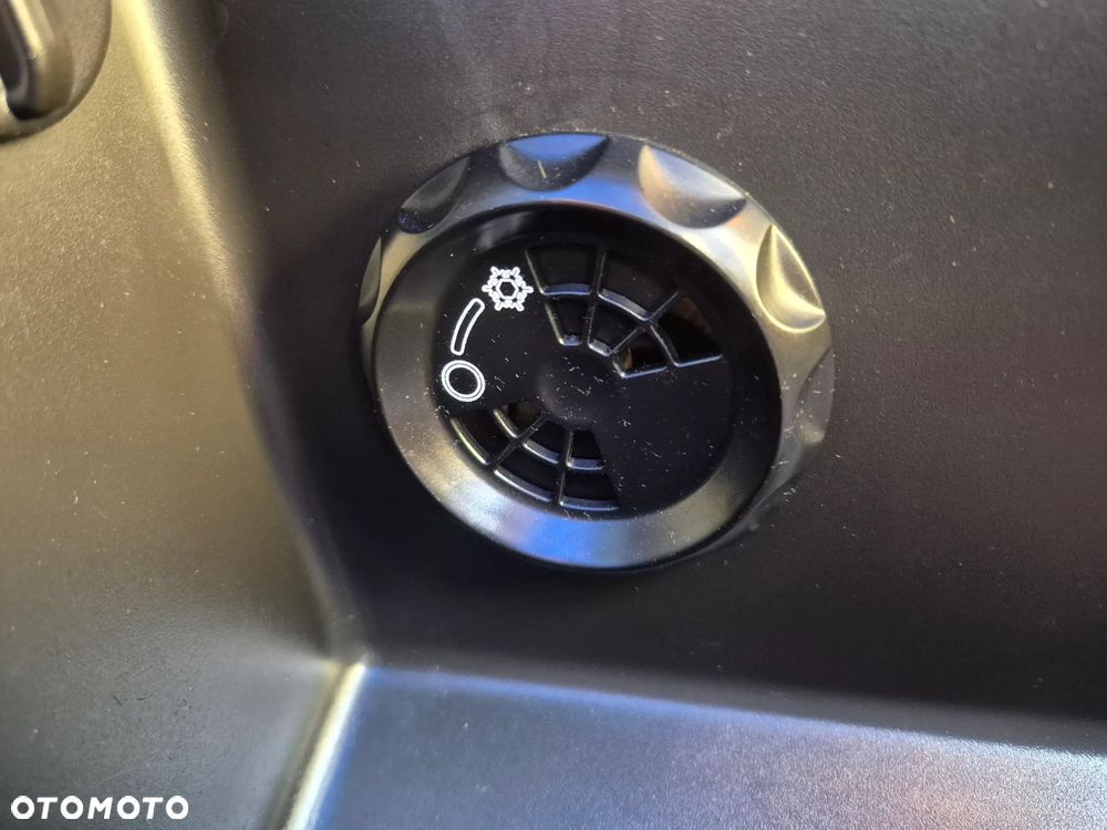 Hyundai i30 1.6 CRDi Premium - 24