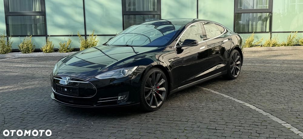 Tesla Model S 2015 photo 3