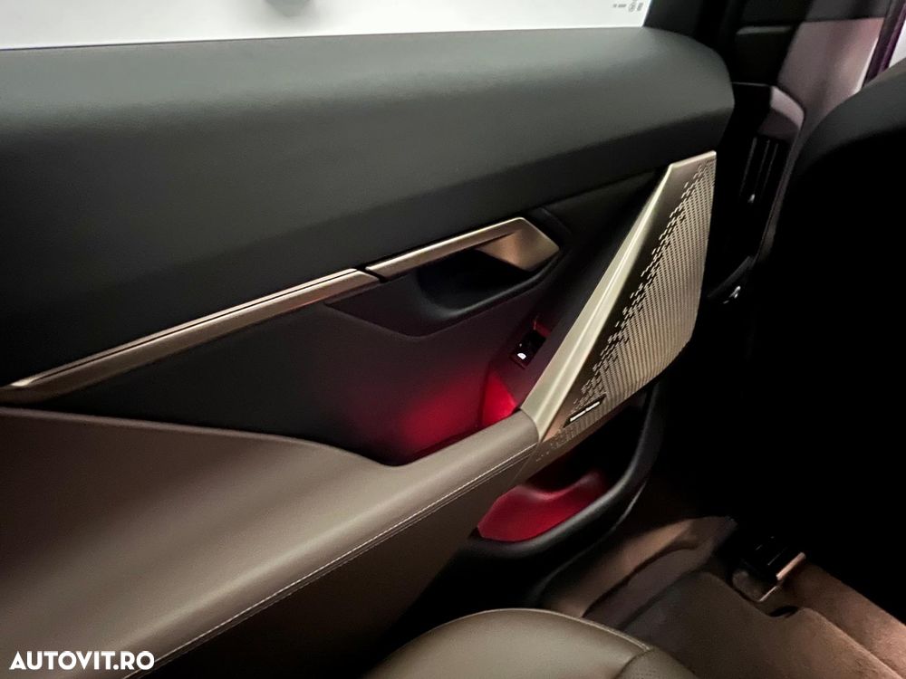BMW i5 - 36