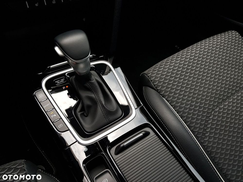 Kia XCeed 1.6 GDI PHEV Business Line DCT - 16