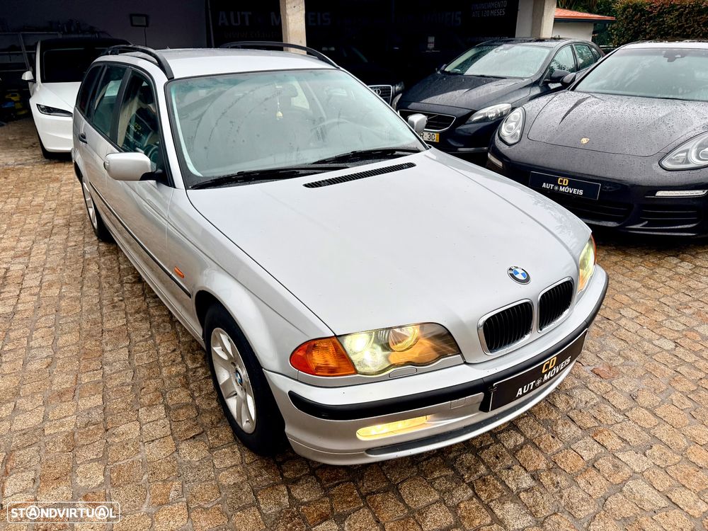 BMW 320 d Touring - 28