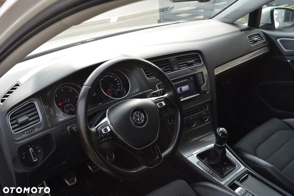 Volkswagen Golf Alltrack 2.0 TDI 4Motion BlueMotion Technol - 19