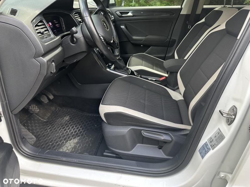Volkswagen T-Roc 1.5 TSI GPF ACT Premium - 6