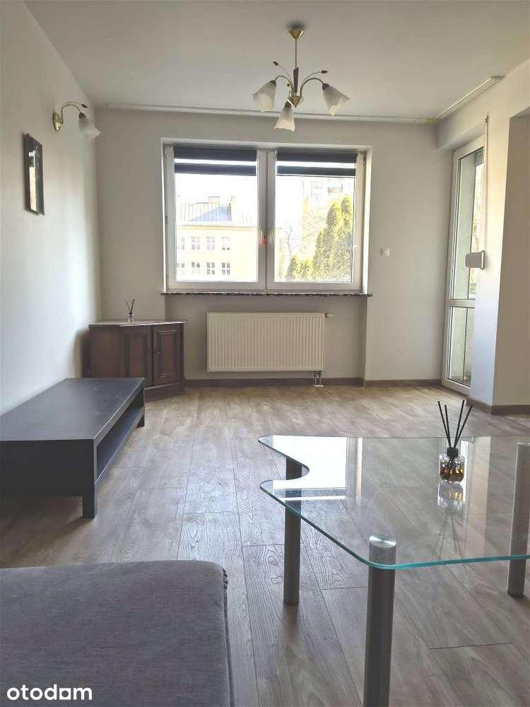 Mieszkanie z garażem.