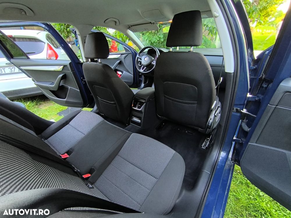 Skoda Octavia - 3