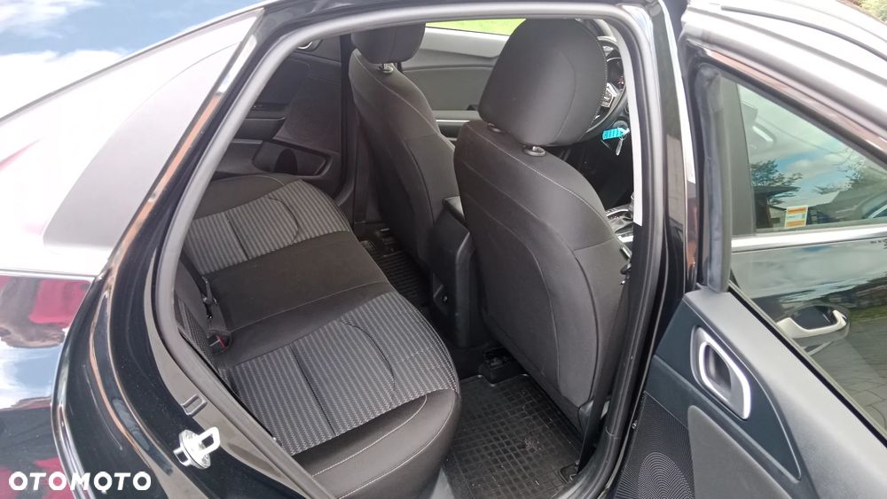 Kia XCeed 1.5 T-GDI Prestige Line DCT - 16
