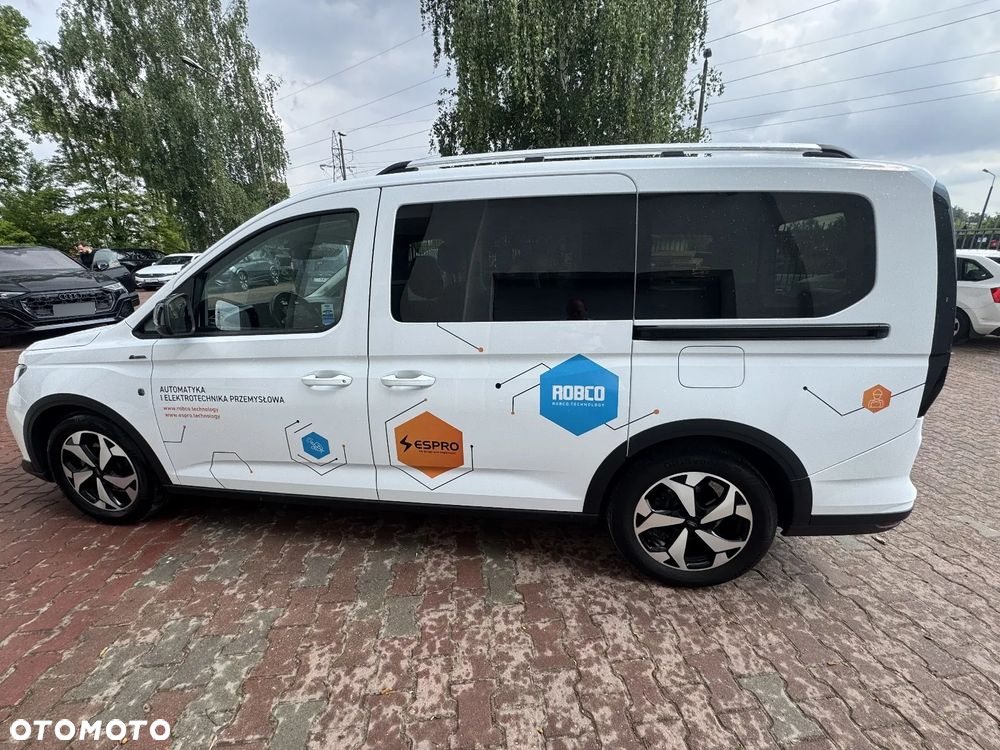 Ford Tourneo Connect Grand - 3