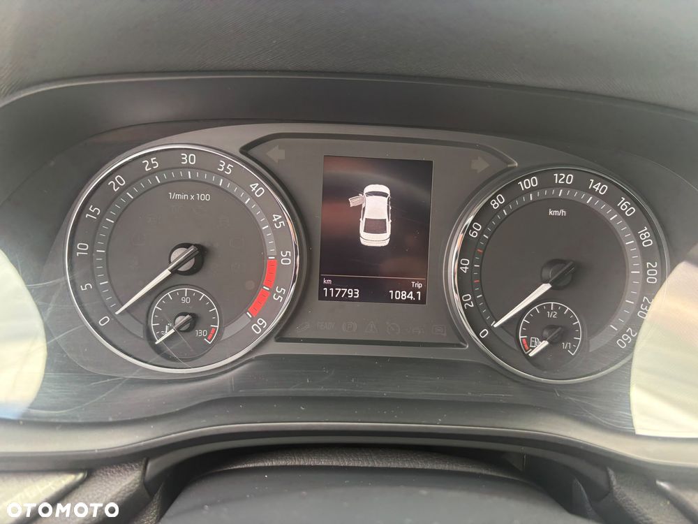 Skoda Octavia - 16