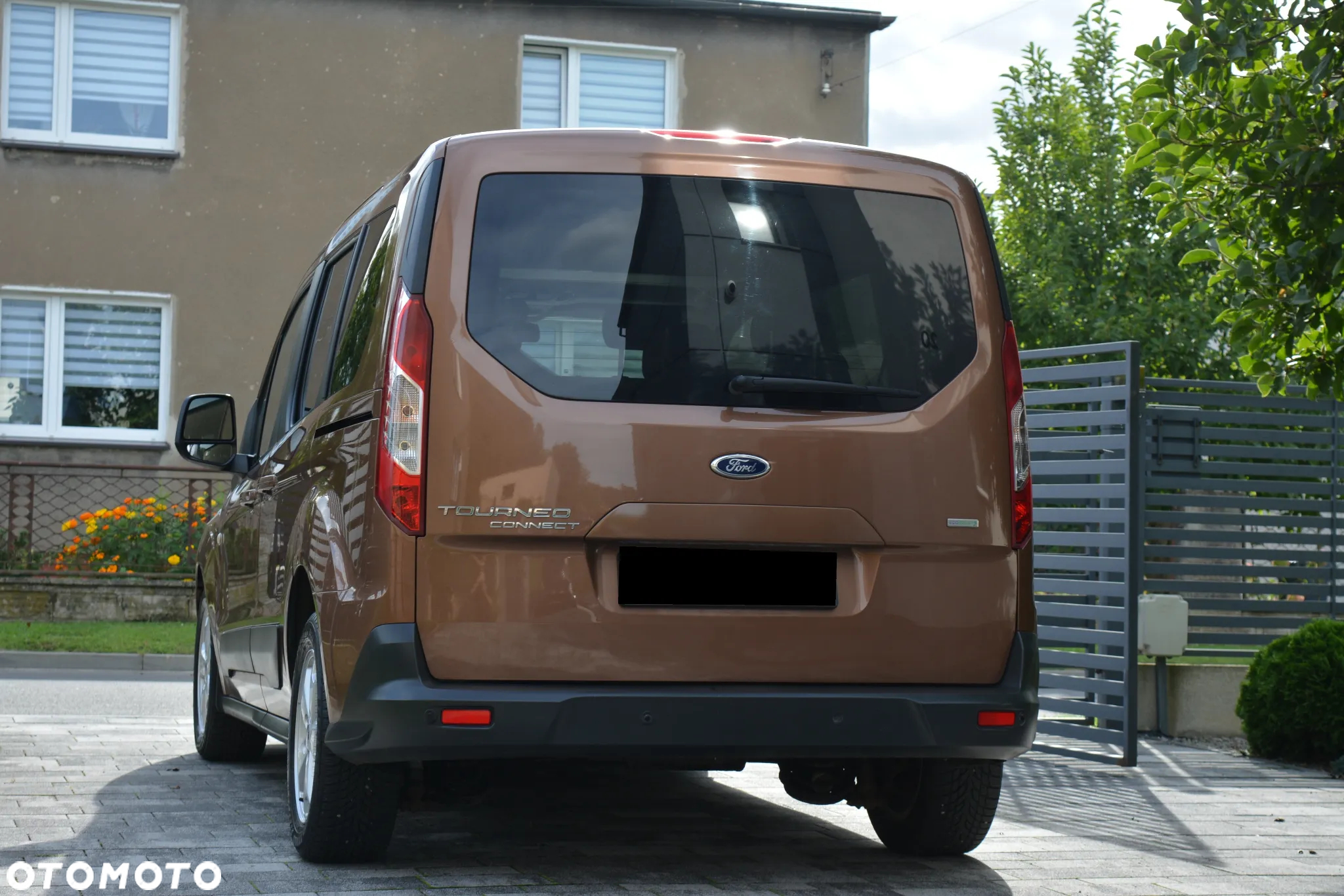 Ford Tourneo Connect 1.0 EcoBoost Start-Stop Titanium - 4