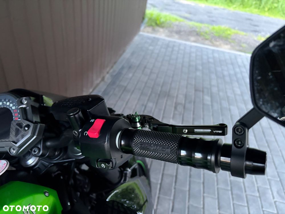 Kawasaki Z 900 - 28