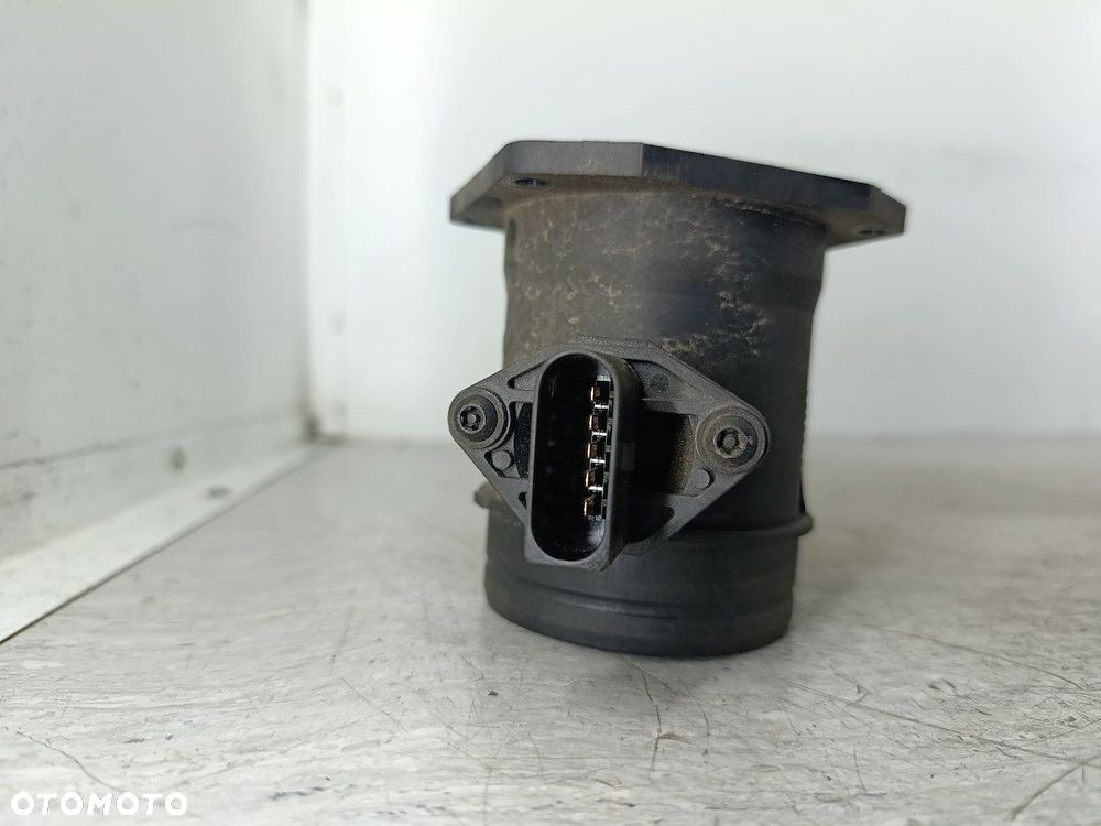 PRZEPŁYWOMIERZ POWIETRZA AUDI A4 B6 0986280215  0280218058 BOSCH 2.0 20V - 2