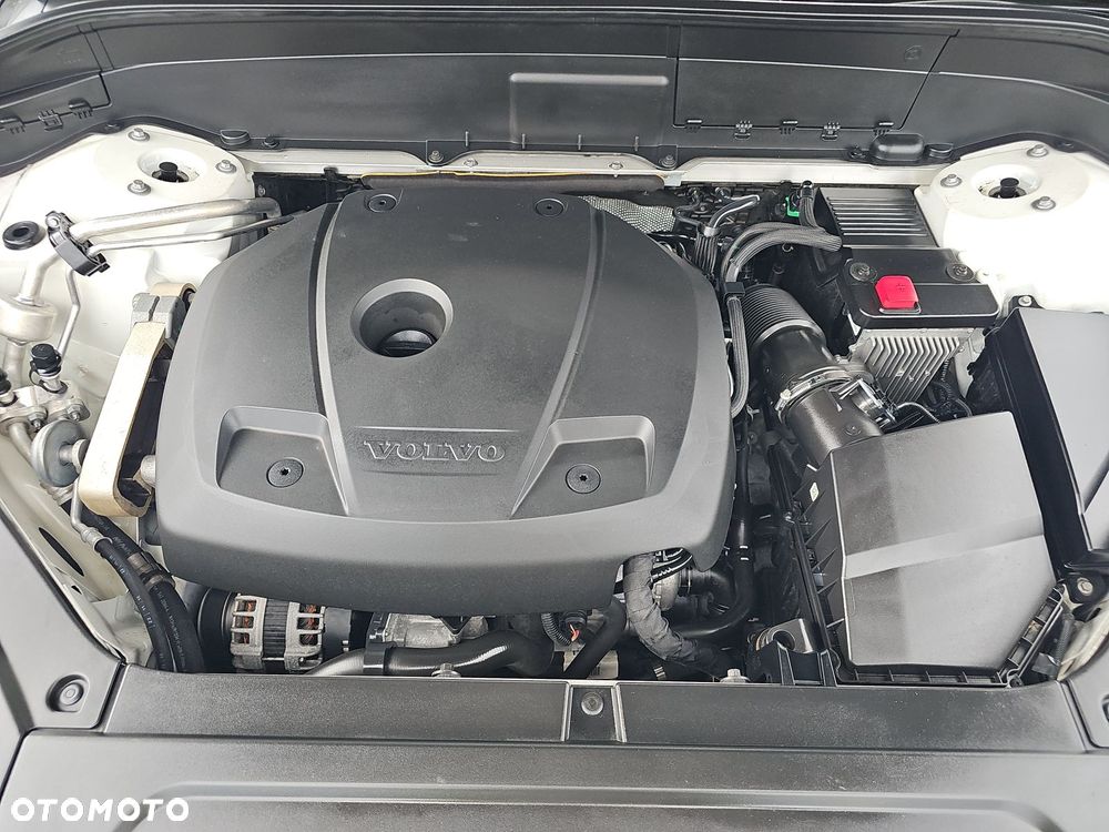 Volvo XC 90 T5 AWD Momentum - 13