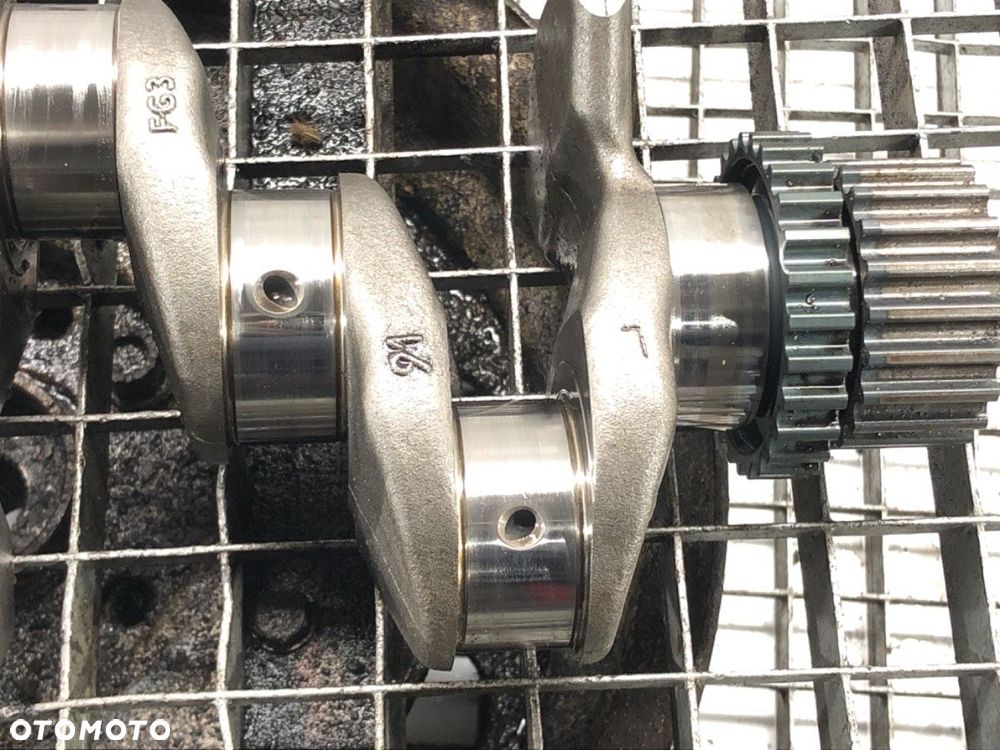 WAŁ KORBOWY  SKODA SUPERB III (3V3) 2015 - 2022 2.0 TDI 147 kW [200 KM] olej napędowy 2020 - 2022 - 4