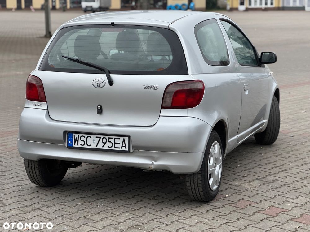 Toyota Yaris - 9