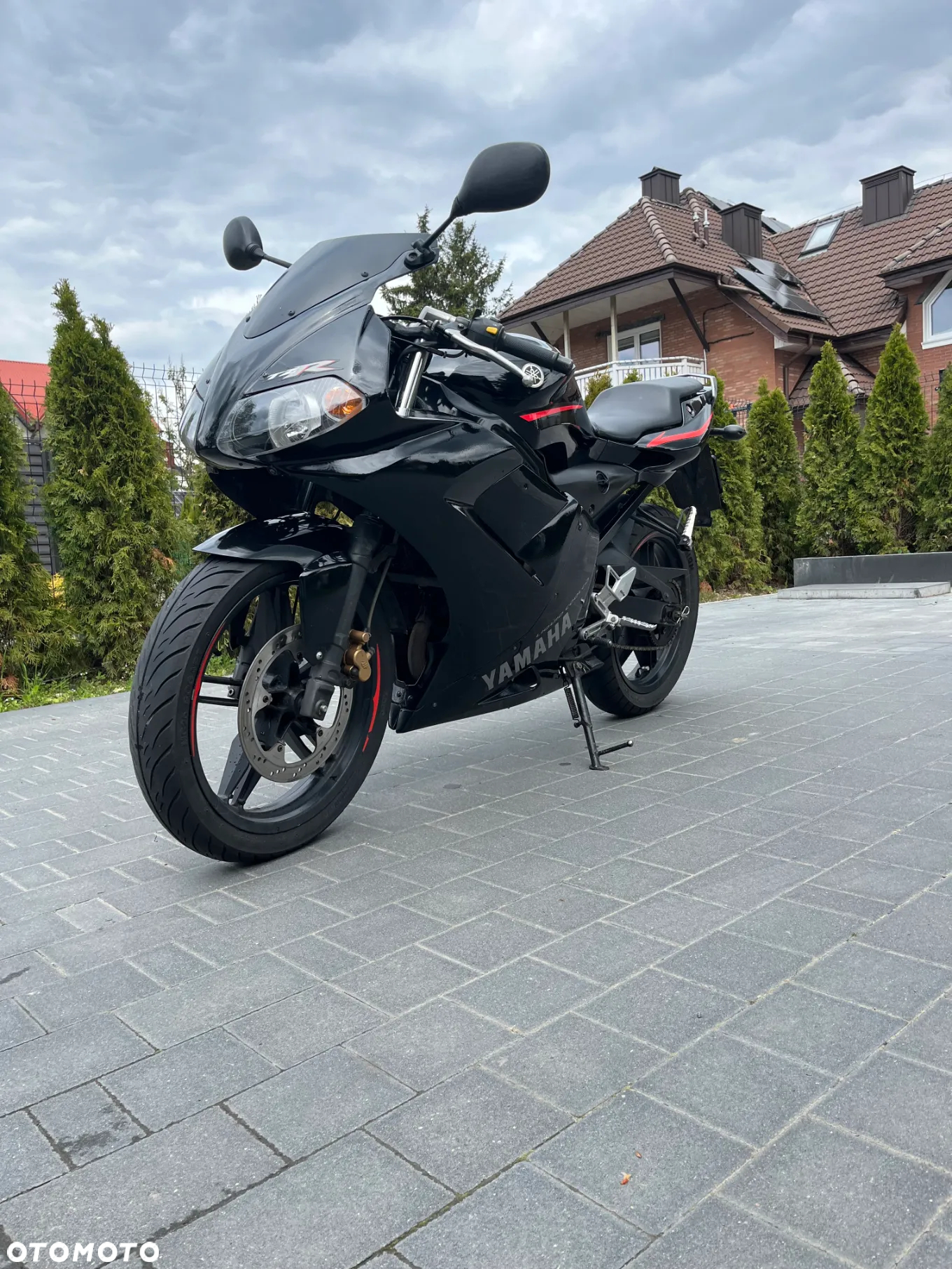 Yamaha TZR - 2