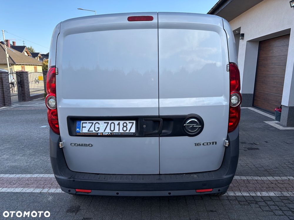 Opel Combo - 12