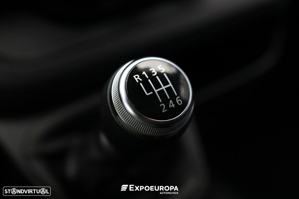 Renault Trafic 2.0 Blue dCi L2H1 IP - 21