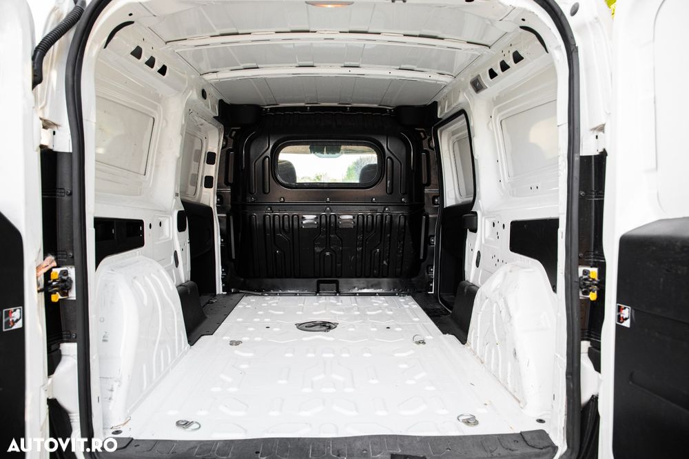 Fiat Doblo - 12