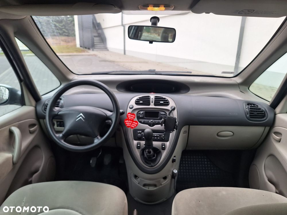Citroën Xsara Picasso 1.6 16V Magic - 20