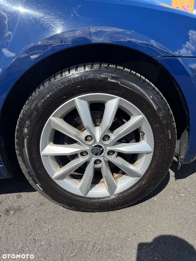 Skoda Octavia 1.6 TDI Elegance DSG - 8