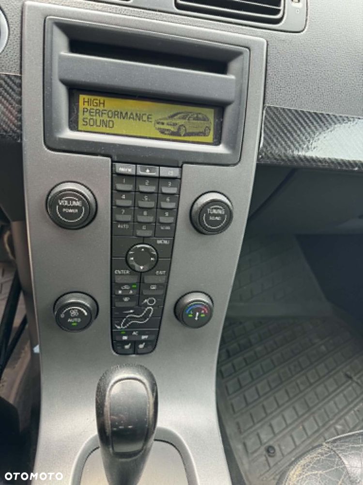 Volvo V50 D5 DPF Kinetic - 14