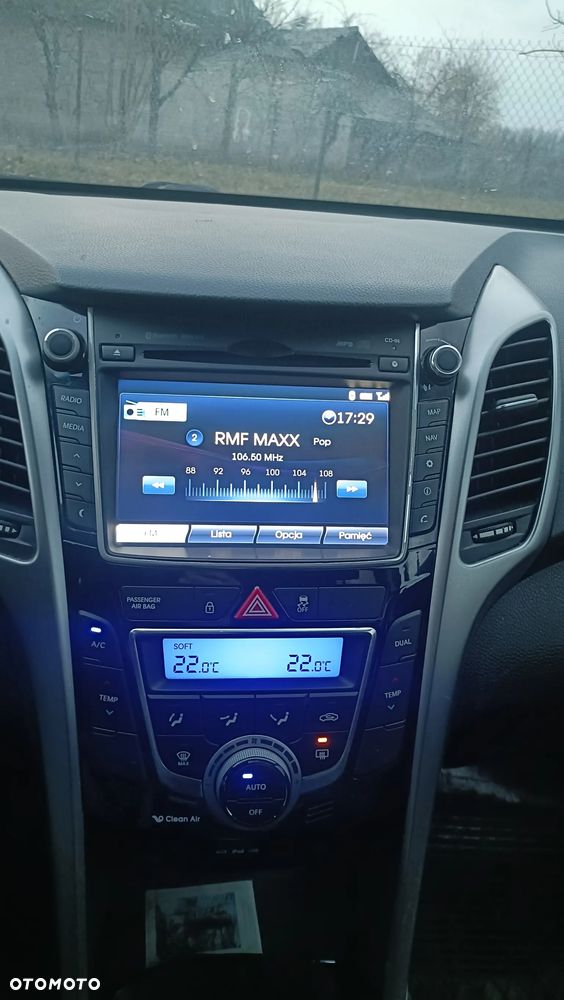 Hyundai i30 blue 1.6 CRDi Trend - 19