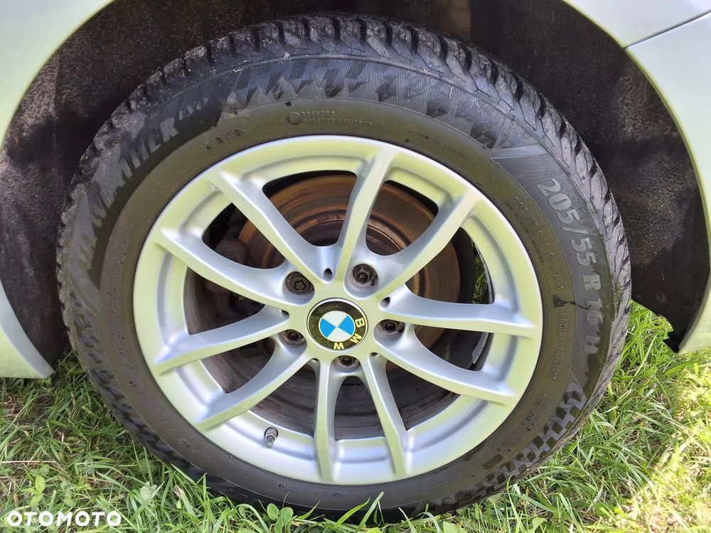 BMW Seria 1 116d EfficientDynamics Advantage - 16