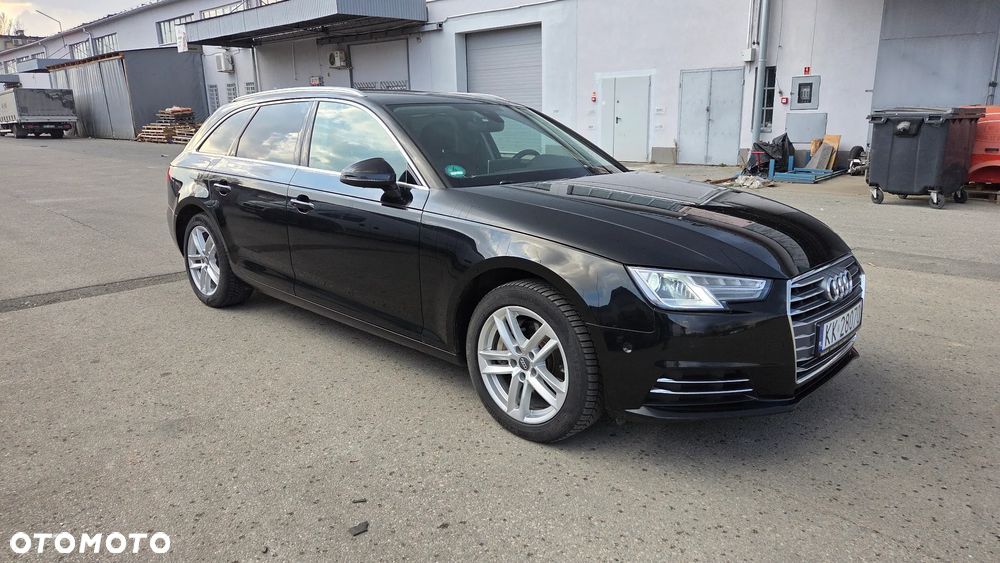 Audi A4 Avant 2.0 TDI S tronic - 12