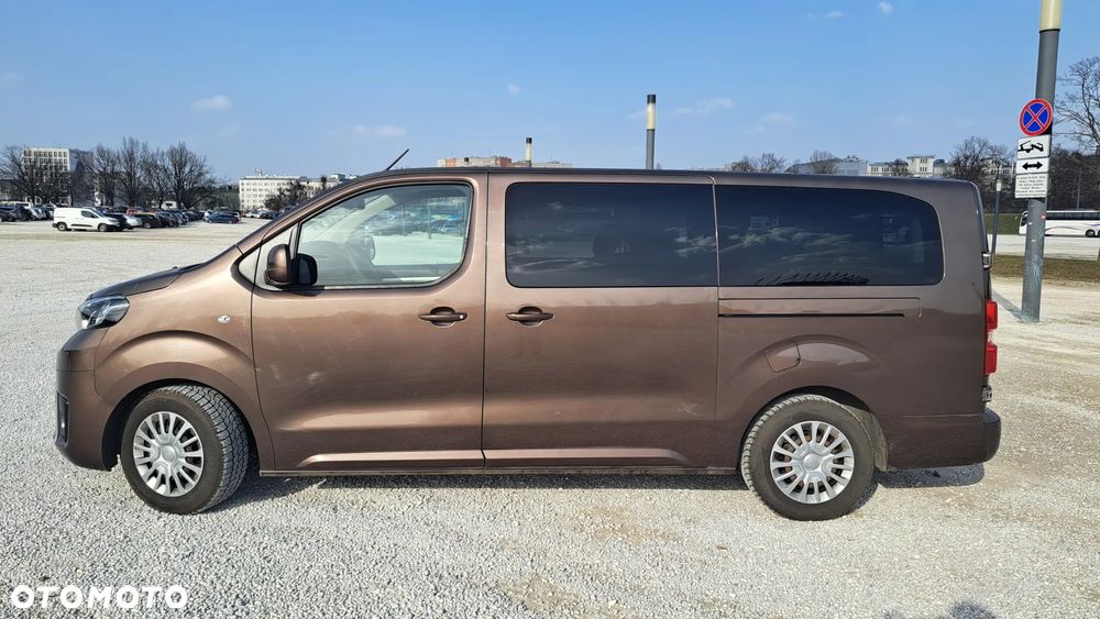 Toyota ProAce 2,0-l-D-4D L1 (8-Si.) Verso Family Comfort - 12