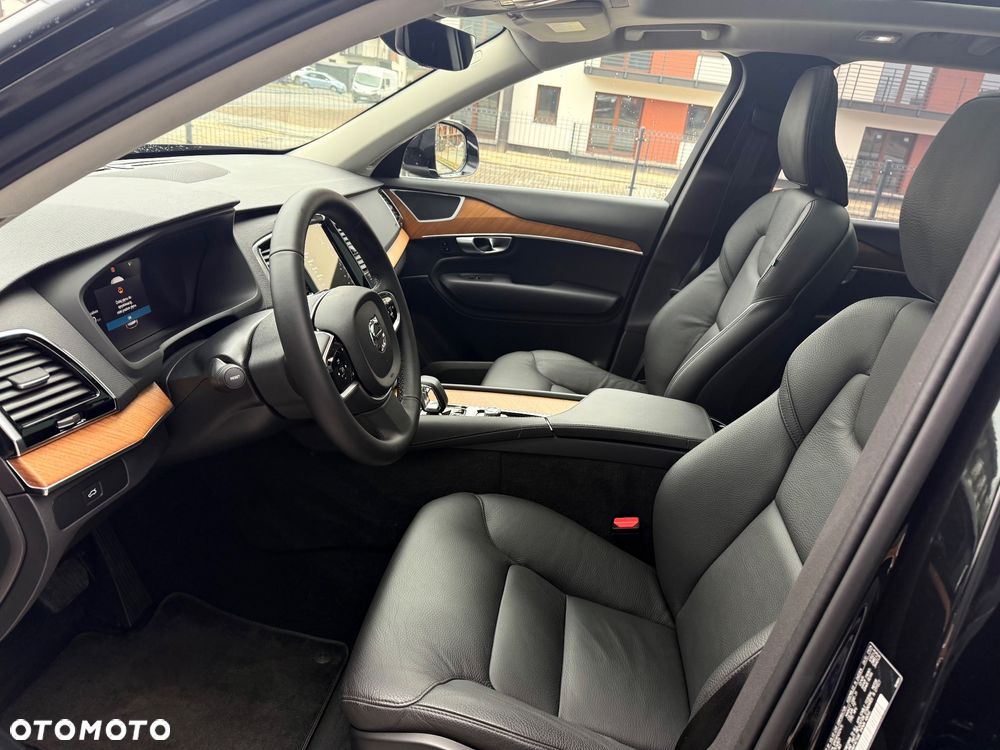 Volvo XC 90 B6 B AWD Momentum Pro 7os - 20