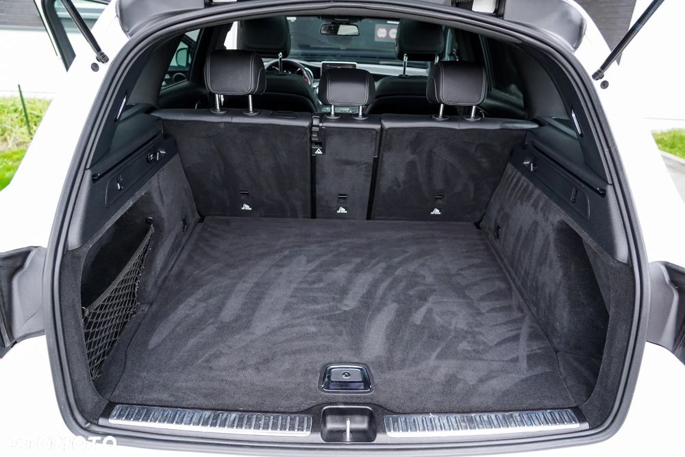 Mercedes-Benz GLC 300 4-Matic - 10